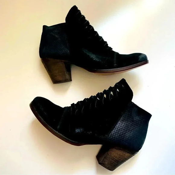 Free People Loveland Suede Ankle Bootie - Picture 7 of 10